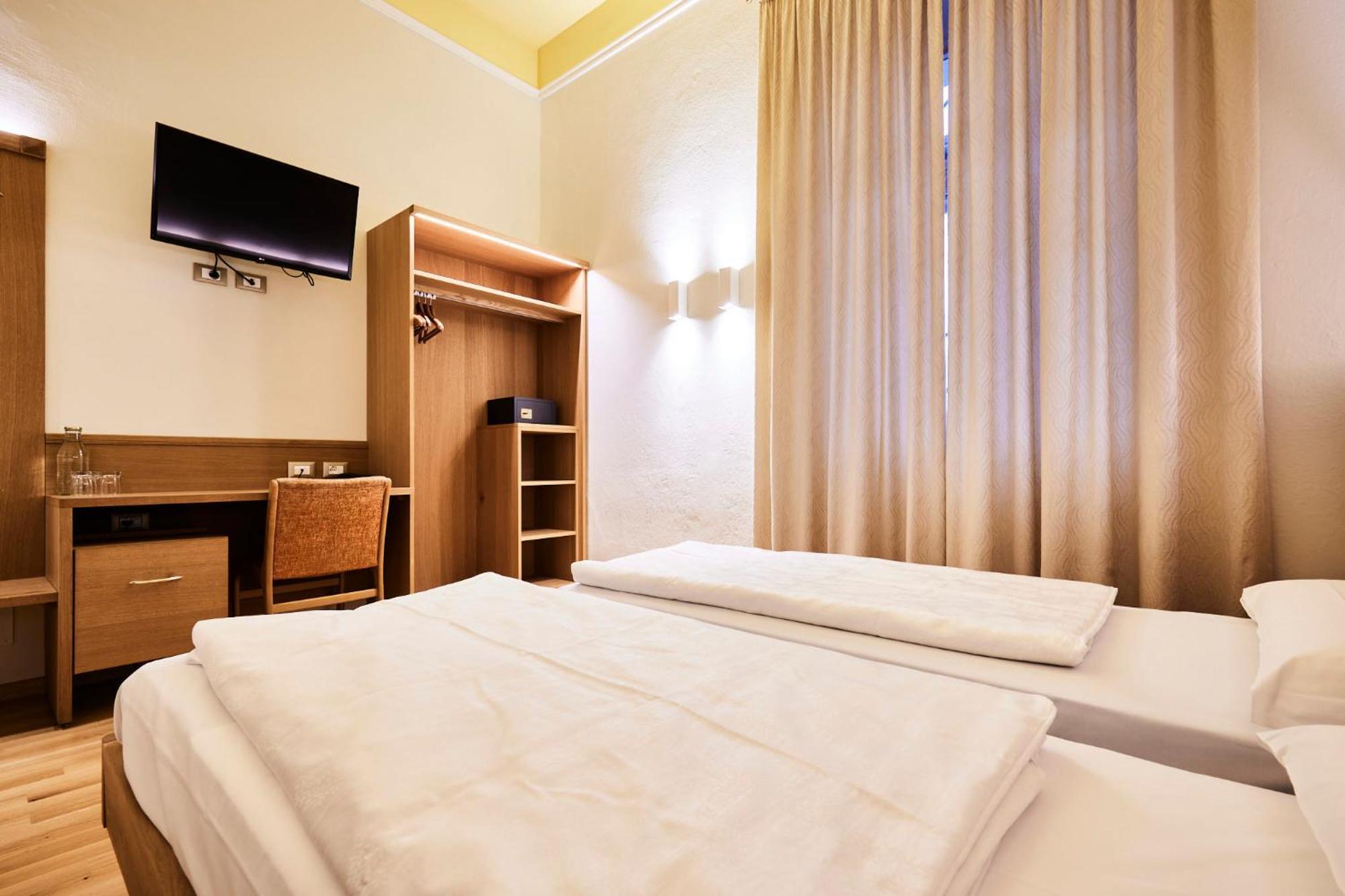 Hotel Jarolim 브레싸노네 외부 사진